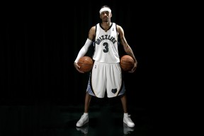 华体会app-上海申花深陷亚冠低谷，战术保守遭球迷质疑，上海申花下场与谁踢